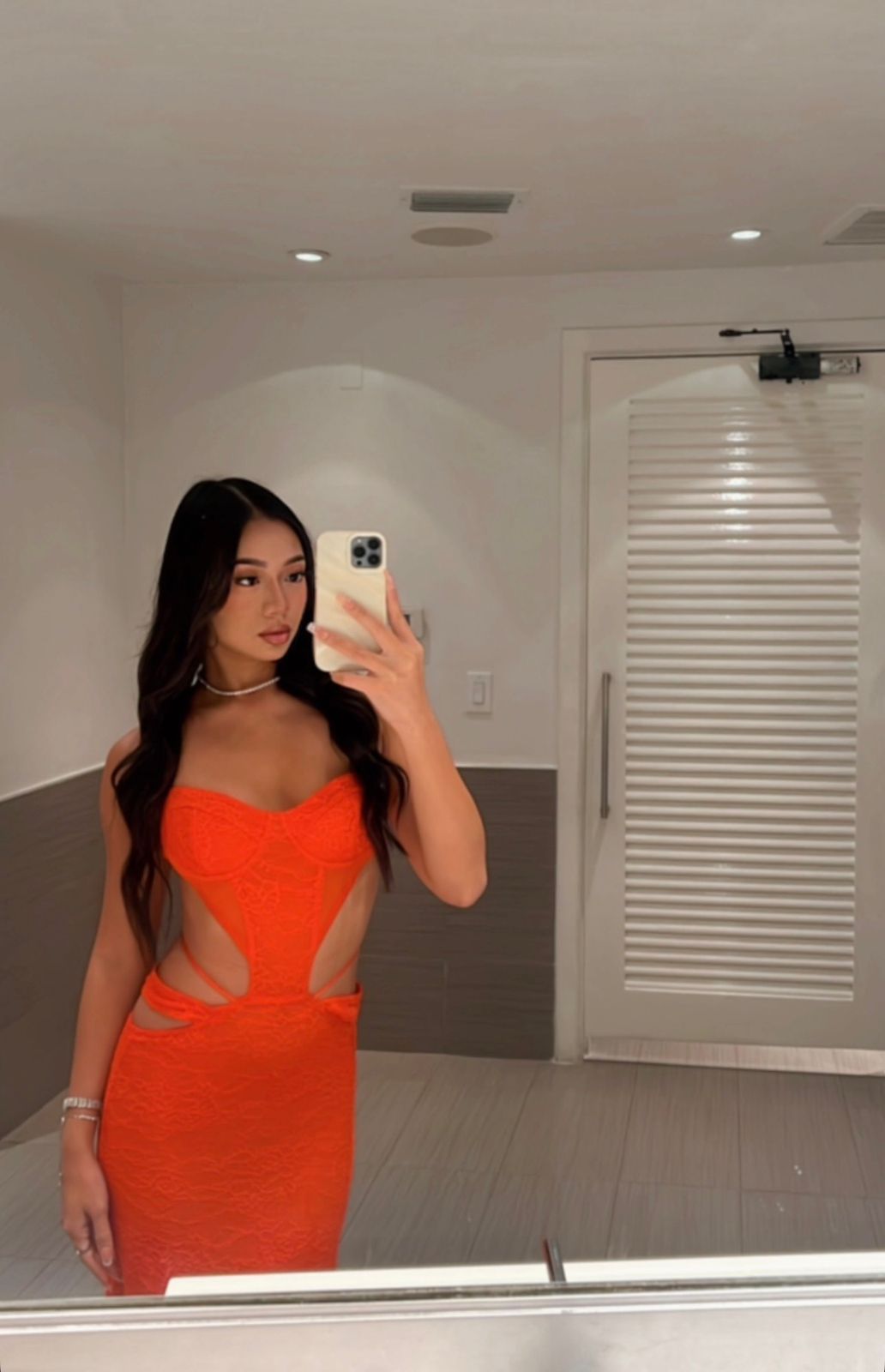 Escort - AMANDA - Ibiza Tops